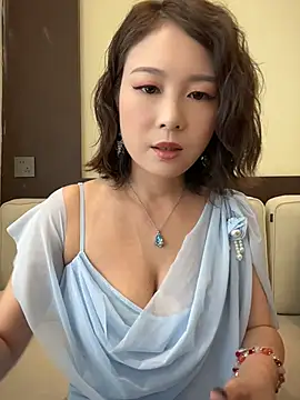 Lola666999 online show from 06/14/26, 06:59