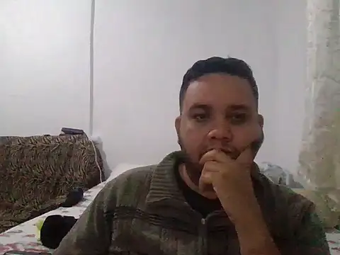 Snapshot of T_Santana chatting on 06/16/26, 04:37 T Santana online show from 06/16/26, 04:37