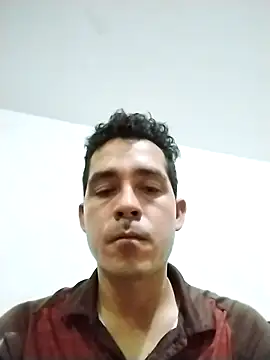 Snapshot of Gabriel_leon33 chatting on 07/02/26, 04:07 Gabriel leon33 online show from 07/02/26, 04:07