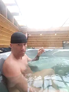 Cutecamboy4you online show from 04/18/26, 11:25