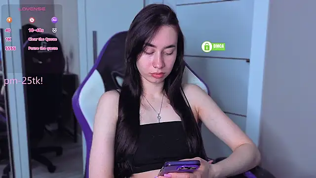 Emilyyy miss online show from 05/06/26, 08:47