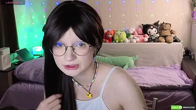 JulietFisher online show from 05/10/26, 04:17