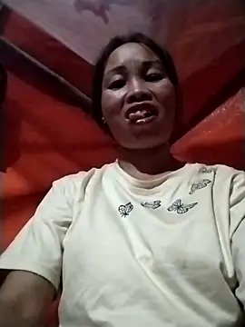 Snapshot of Ely-cute2k chatting on 05/02/26, 11:59 Ely-cute2k online show from 05/02/26, 11:59