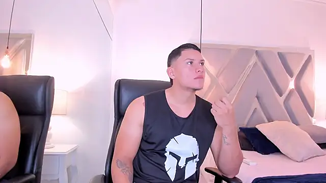 Chriss Diamond online show from 04/19/26, 08:11