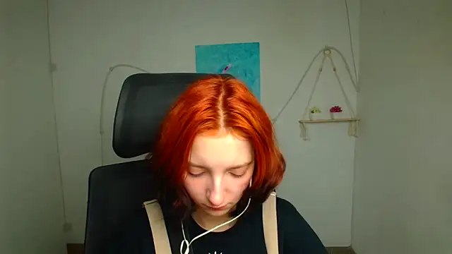 Snapshot of Butterfly_Milly chatting on 05/05/26, 11:40 Butterfly Milly online show from 05/05/26, 11:40