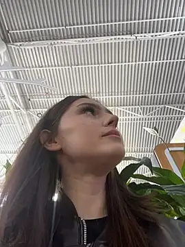 Snapshot of AnitaFly chatting on 05/10/26, 12:43 AnitaFly online show from 05/10/26, 12:43
