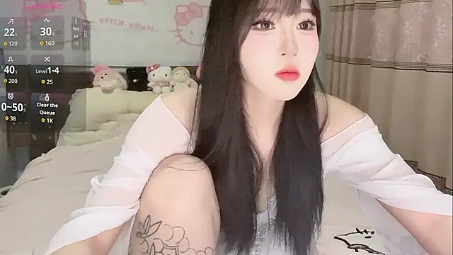 YINUO-QJ online show from 04/12/26, 03:17