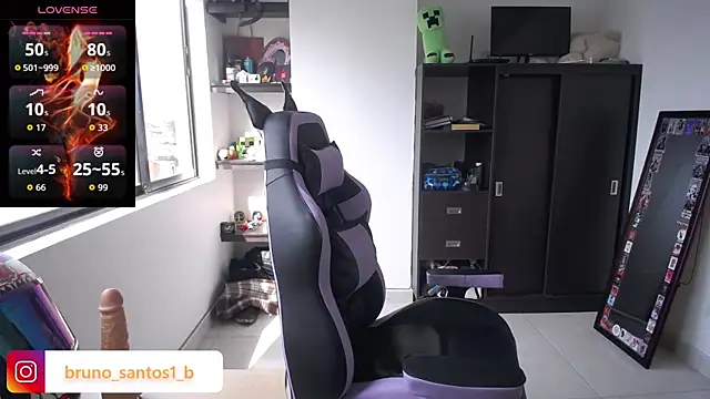 Snapshot of Bruno_santos1 chatting on 04/21/26, 01:06 Bruno santos1 online show from 04/21/26, 01:06
