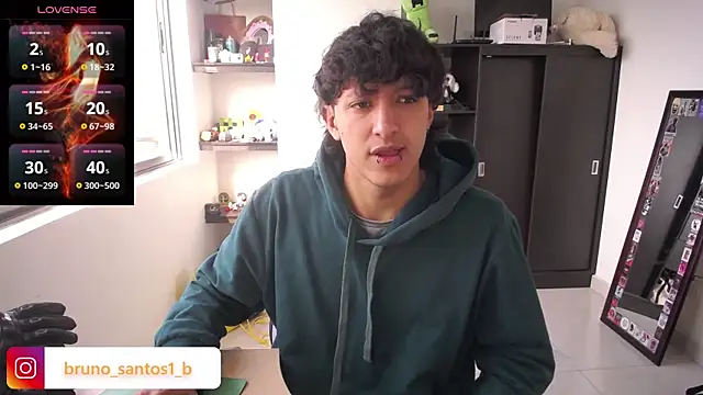 Snapshot of Bruno_santos1 chatting on 04/28/26, 12:54 Bruno santos1 online show from 04/28/26, 12:54
