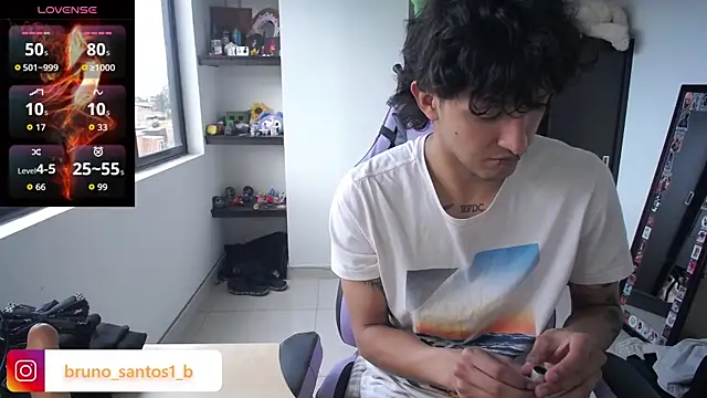 Snapshot of Bruno_santos1 chatting on 04/30/26, 01:06 Bruno santos1 online show from 04/30/26, 01:06