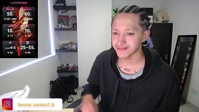 Snapshot of Bruno_santos1 chatting on 05/15/26, 01:07 Bruno santos1 online show from 05/15/26, 01:07