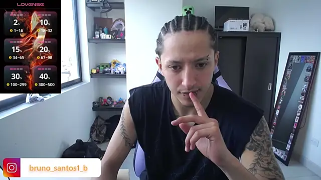 Snapshot of Bruno_santos1 chatting on 05/18/26, 02:12 Bruno santos1 online show from 05/18/26, 02:12