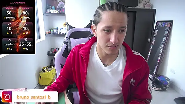Snapshot of Bruno_santos1 chatting on 05/25/26, 01:17 Bruno santos1 online show from 05/25/26, 01:17