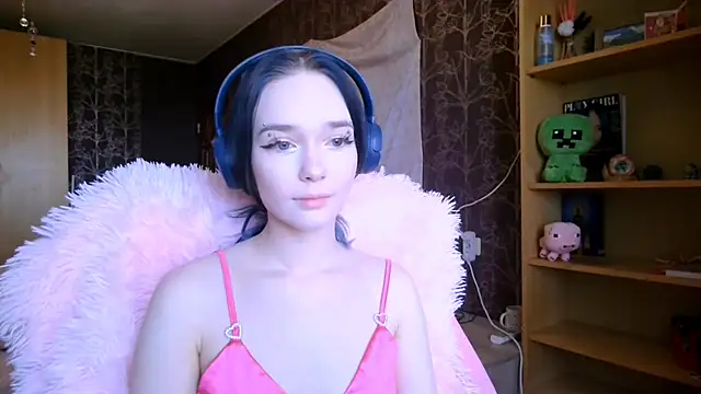 baby onface online show from 05/11/26, 08:20