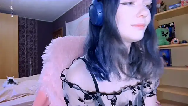 baby onface online show from 05/21/26, 06:15