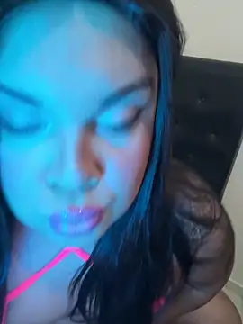 Snapshot of NicoleBBigAss chatting on 05/18/26, 01:45 NicoleBBigAss online show from 05/18/26, 01:45