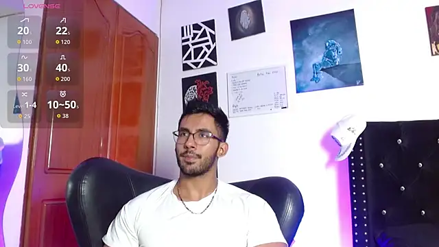 romanpearce  online show from 05/26/26, 02:07