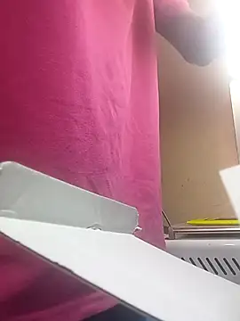 Snapshot of novinhotecnico chatting on 03/26/26, 01:06 novinhotecnico online show from 03/26/26, 01:06