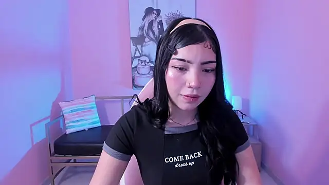 Soffi x x  online show from 04/29/26, 08:59