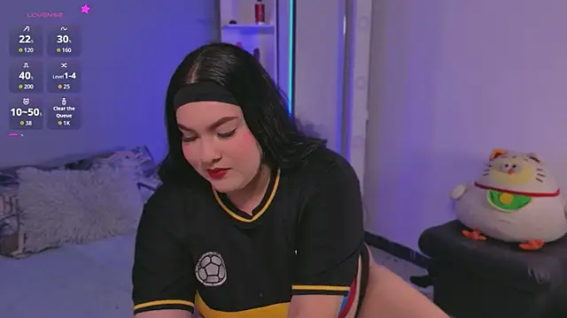 Ale Silvanna online show from 06/24/26, 12:09