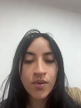 Snapshot of kimberly_peter chatting on 05/30/26, 02:30 kimberly peter online show from 05/30/26, 02:30