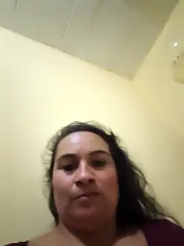 Snapshot of kyra_sol chatting on 05/02/26, 03:22 kyra sol online show from 05/02/26, 03:22