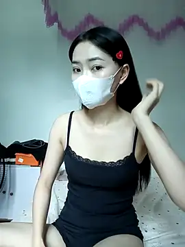 Xiangchuu online show from 05/05/26, 05:26