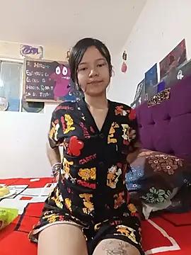 Snapshot of Ninffa_sweet21 chatting on 05/22/26, 11:54 Ninffa sweet21 online show from 05/22/26, 11:54