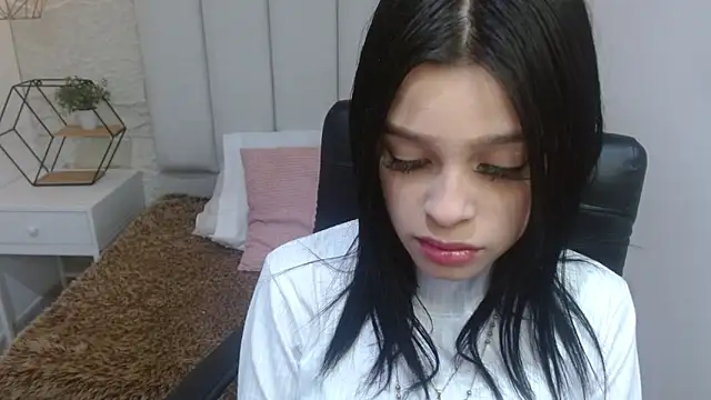 mia velvetk online show from 04/20/26, 03:31