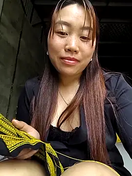 he-se-kin online show from 04/28/26, 02:27