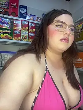 Snapshot of kitty__pinnk chatting on 03/26/26, 07:41 kitty pinnk online show from 03/26/26, 07:41