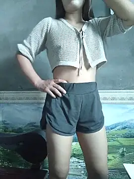 Snapshot of xinhxinh-cute chatting on 05/17/26, 02:53 xinhxinh-cute online show from 05/17/26, 02:53