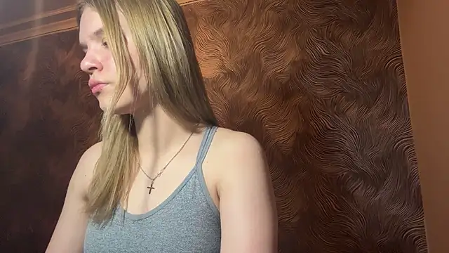 NariaJess online show from 04/05/26, 10:18