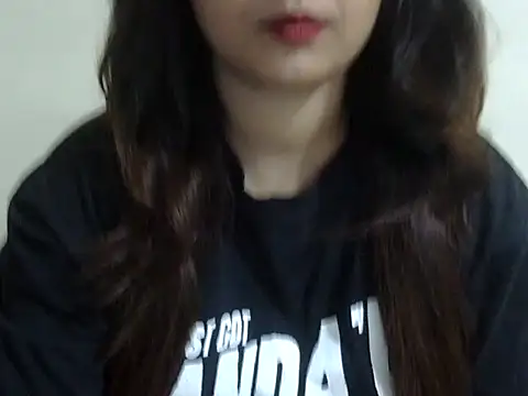 Snapshot of shivi_jaan chatting on 05/20/26, 04:24 shivi jaan online show from 05/20/26, 04:24
