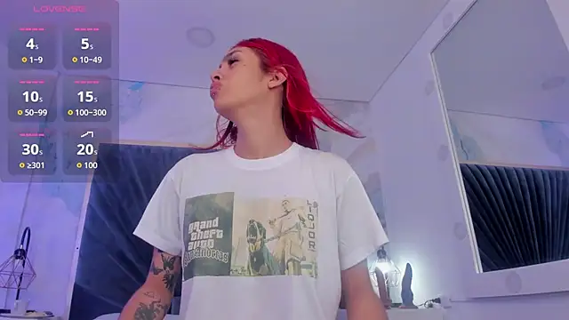 Derieri Blush online show from 04/12/26, 02:33