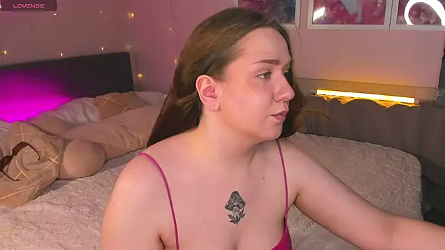 Lilit Sinful online show from 04/16/26, 11:33