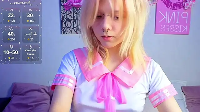 PerryKitty online show from 06/05/26, 04:02