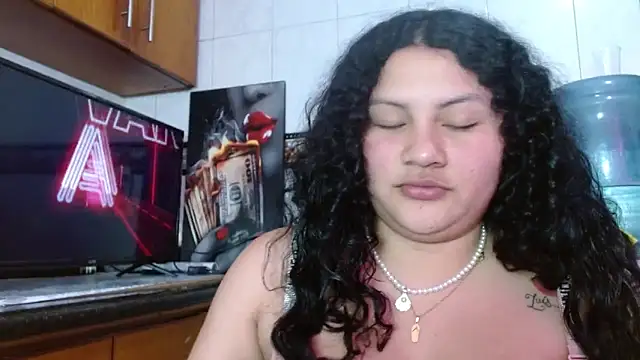 Snapshot of Slut_Full_Messy chatting on 03/26/26, 04:29 Slut Full Messy online show from 03/26/26, 04:29