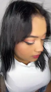 Snapshot of Saraa_M chatting on 05/31/26, 03:52 Saraa M online show from 05/31/26, 03:52