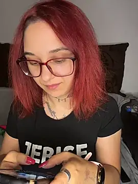 jebise23 online show from 06/04/26, 07:31