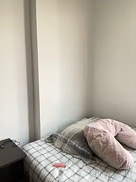 Snapshot of mathhy21 chatting on 03/26/26, 10:26 mathhy21 online show from 03/26/26, 10:26