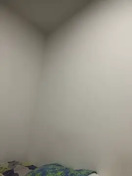 Nia Roswell online show from 03/27/26, 10:04