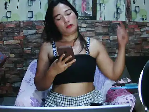 honey krishia online show from 07/03/26, 01:23