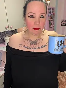 Snapshot of Noraya_ink chatting on 04/03/26, 06:00 Noraya ink online show from 04/03/26, 06:00