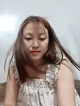 -Bitilu- online show from 05/18/26, 02:56