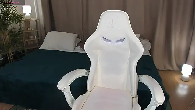Kathy 1una online show from 06/01/26, 04:41