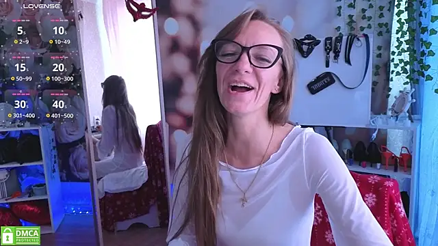 jesica mooonn online show from 06/08/26, 04:24
