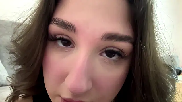 Annnna  online show from 04/13/26, 04:12