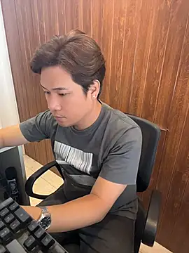 Snapshot of Titanryu chatting on 04/15/26, 01:56 Titanryu online show from 04/15/26, 01:56