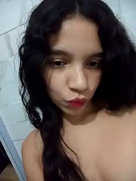 Snapshot of Morena__Florr chatting on 04/26/26, 11:46 Morena Florr online show from 04/26/26, 11:46